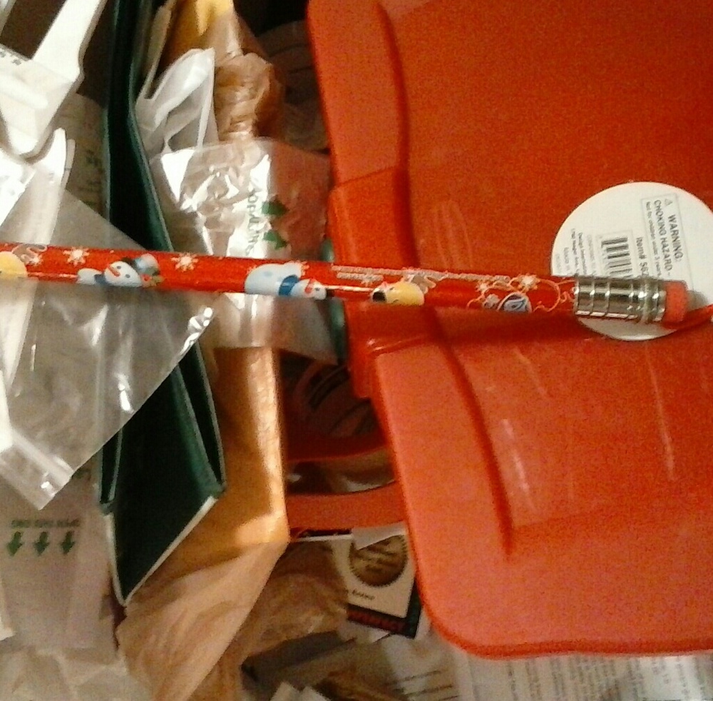 NWT Jumbo Pencil Holiday - Picture 4 of 8